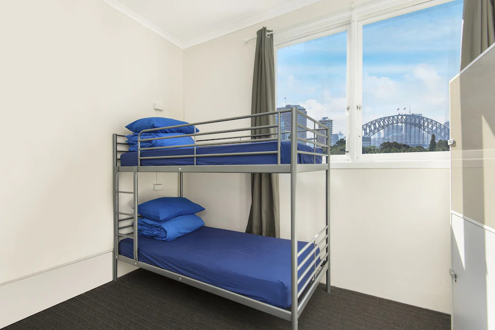 Nate's Place Backpackers