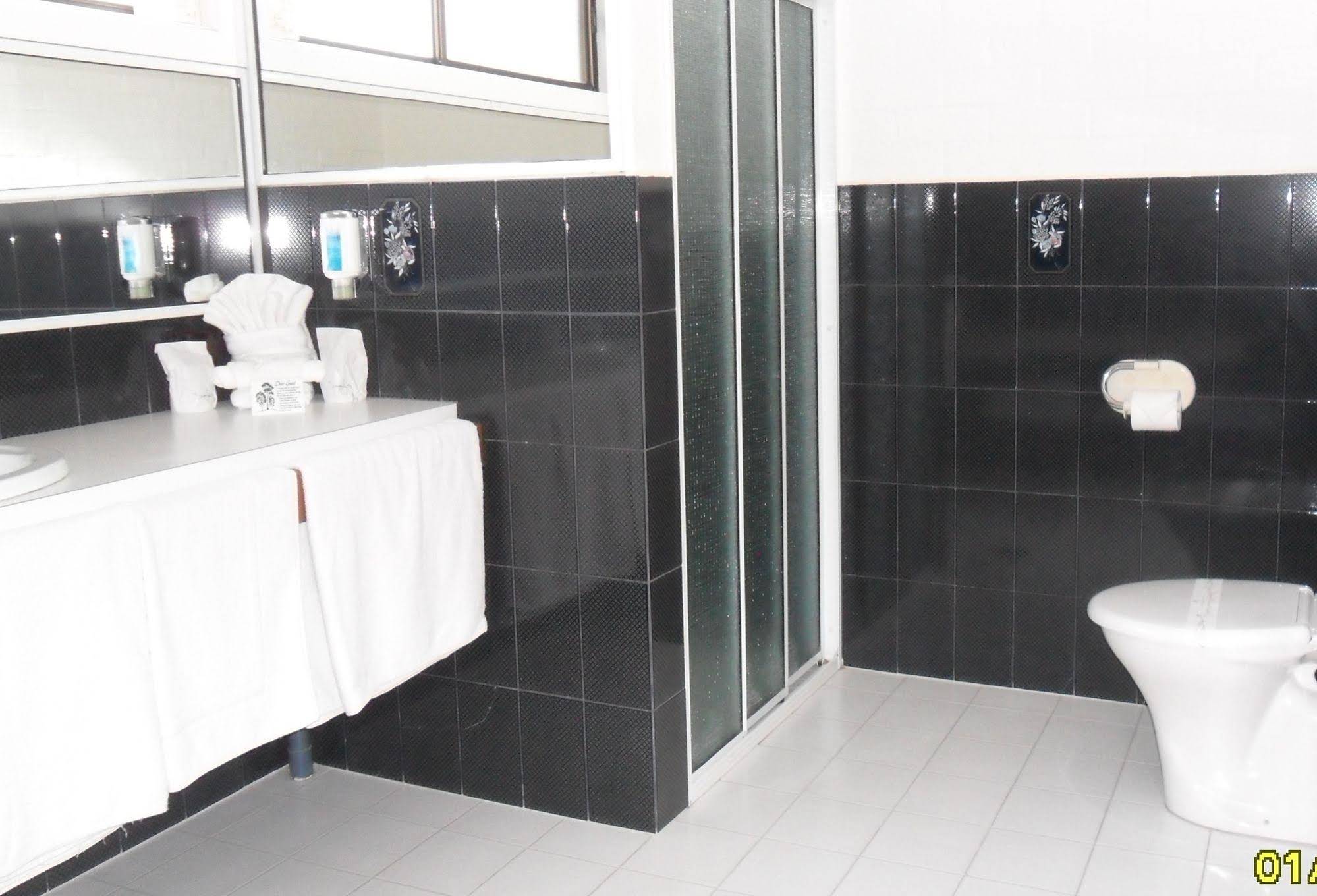 Settlement Motor Inn