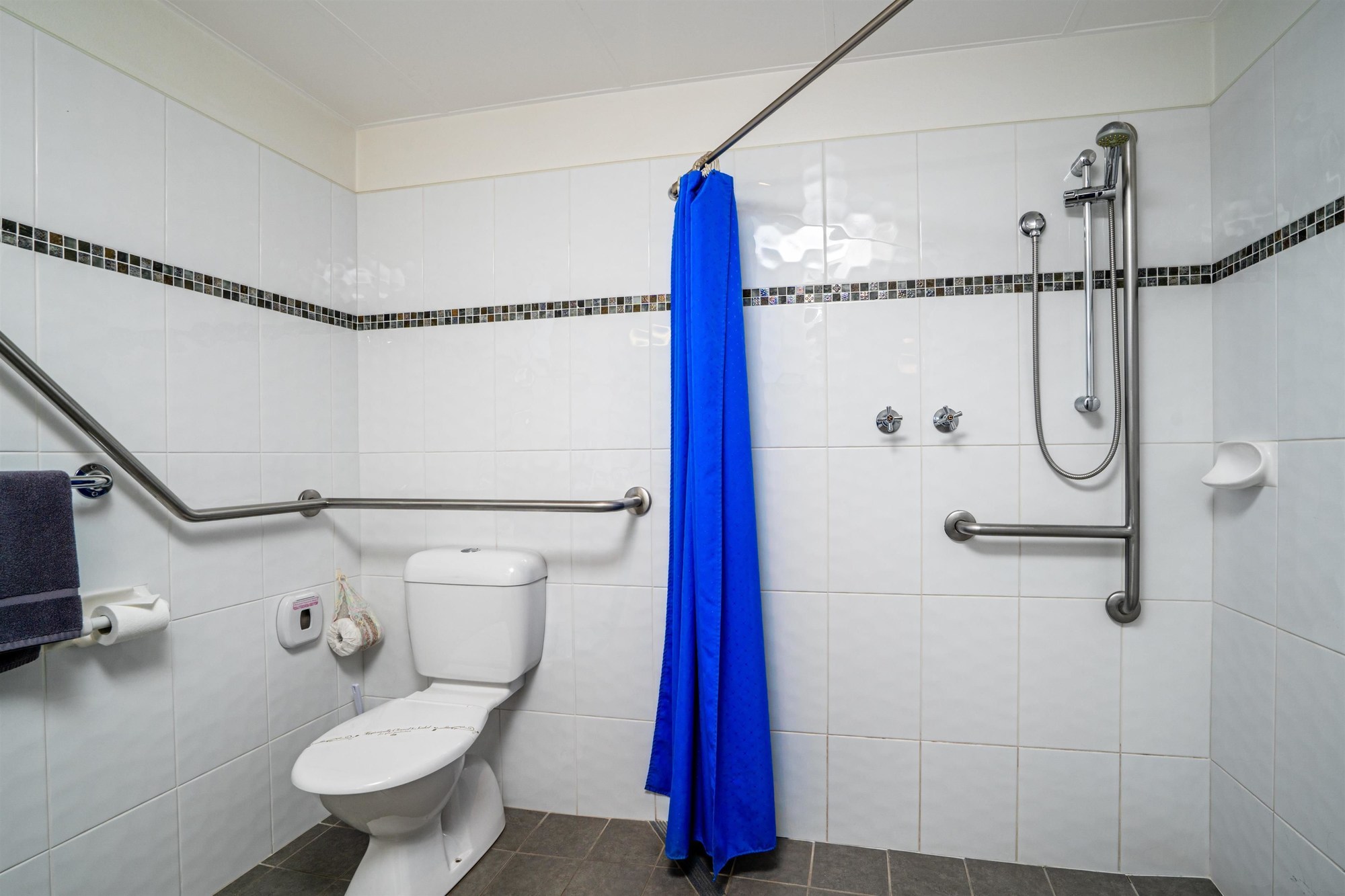 SureStay Hotel by Best Western Blue Diamond Motor Inn