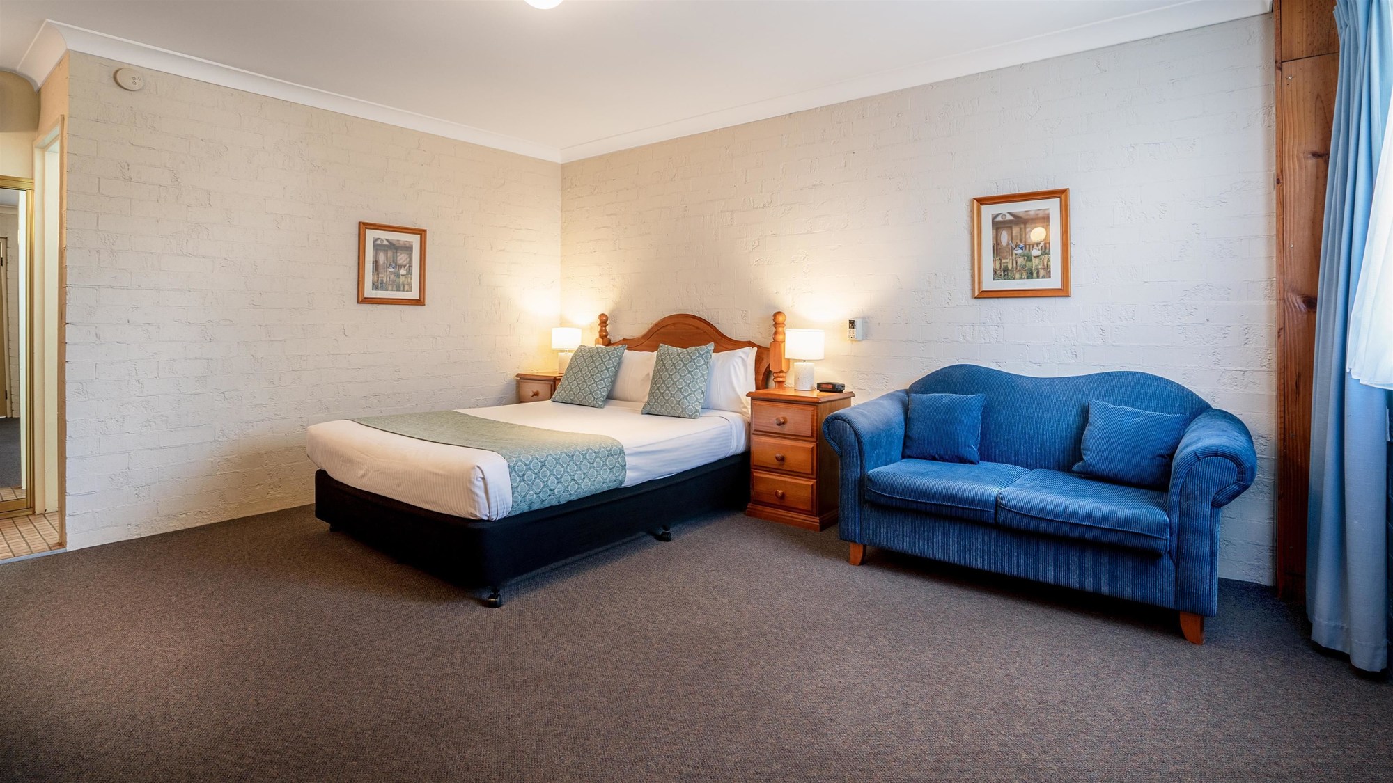 SureStay Hotel by Best Western Blue Diamond Motor Inn
