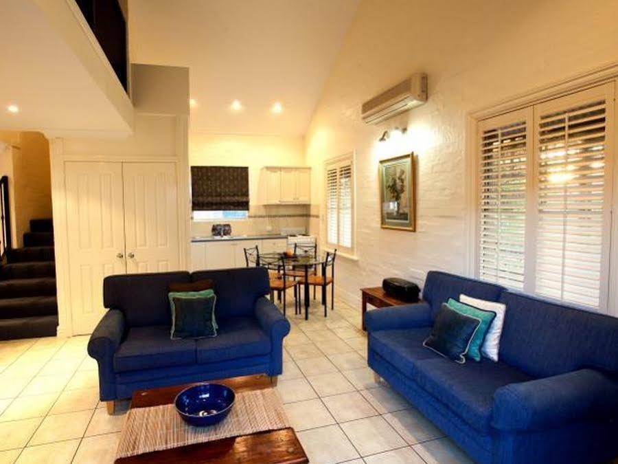 Country Apartments