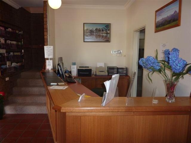 Countryman Motor Inn