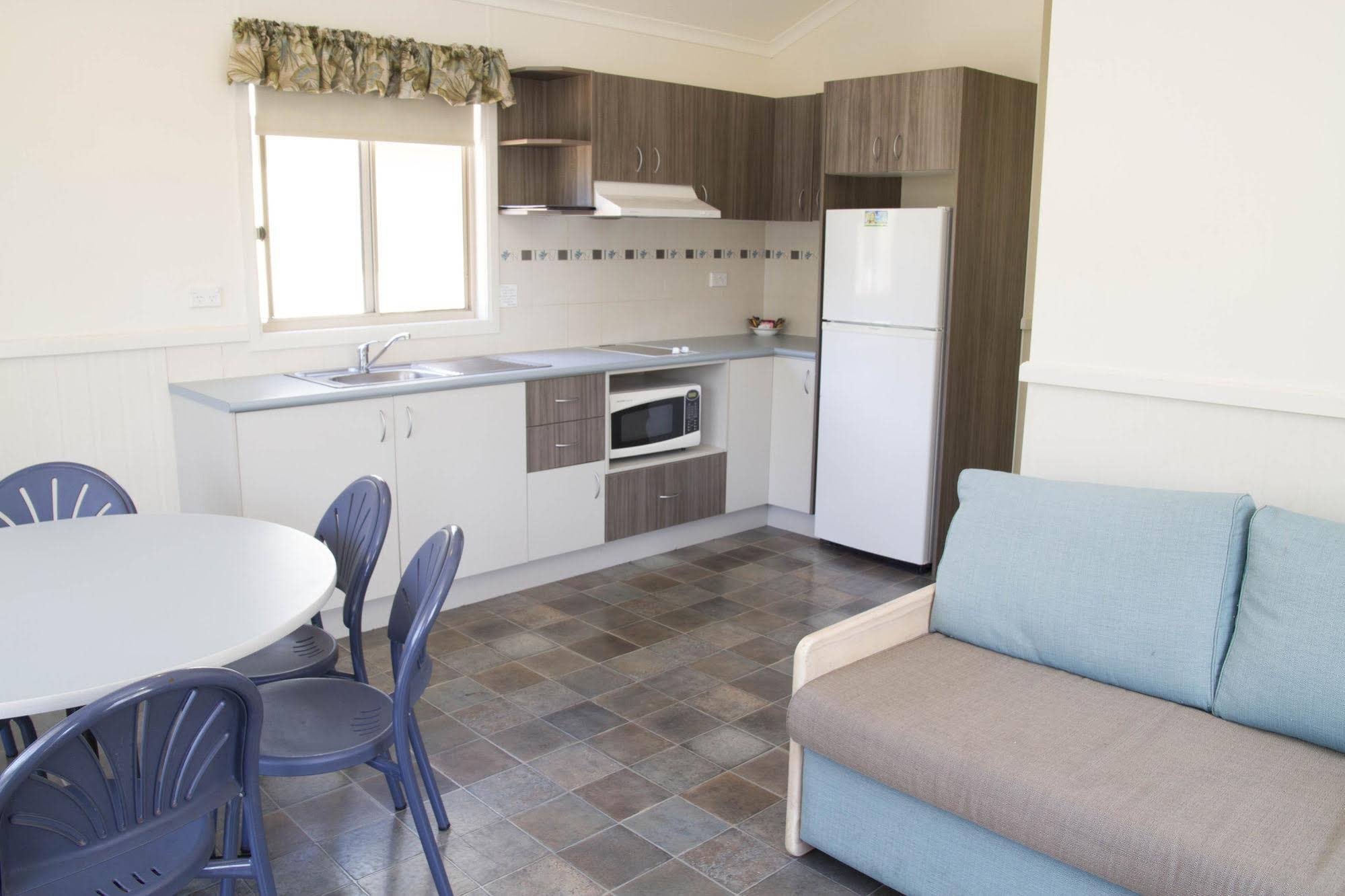 Dubbo Holiday & Caravan Park