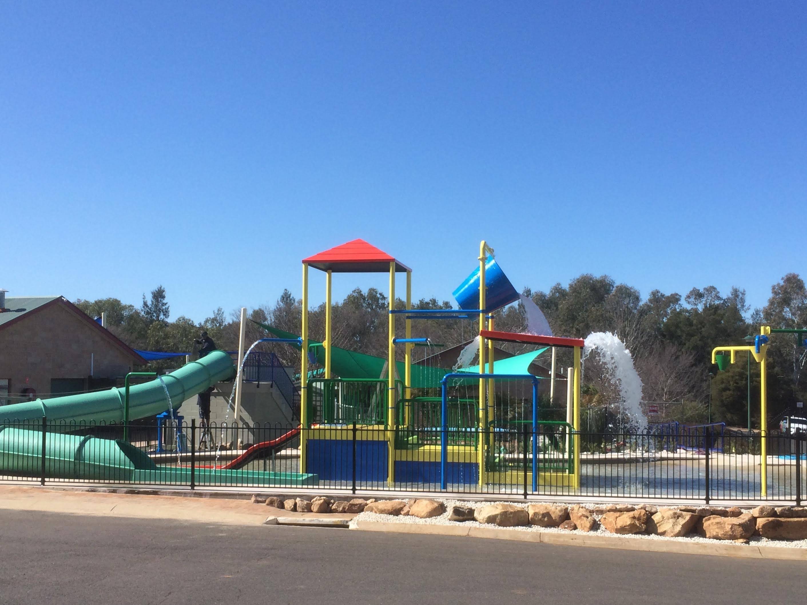 Dubbo Holiday & Caravan Park