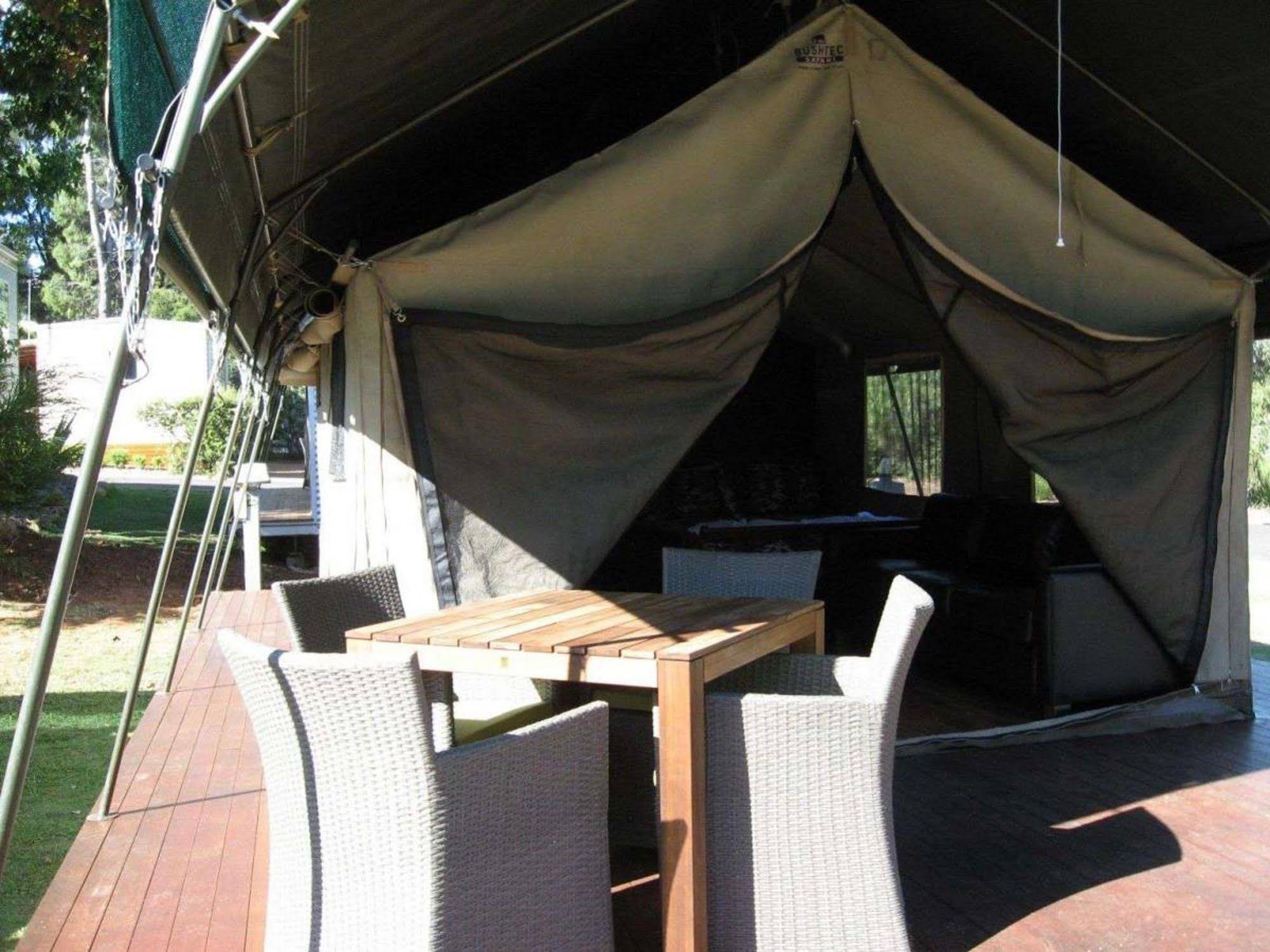 Dubbo Holiday & Caravan Park