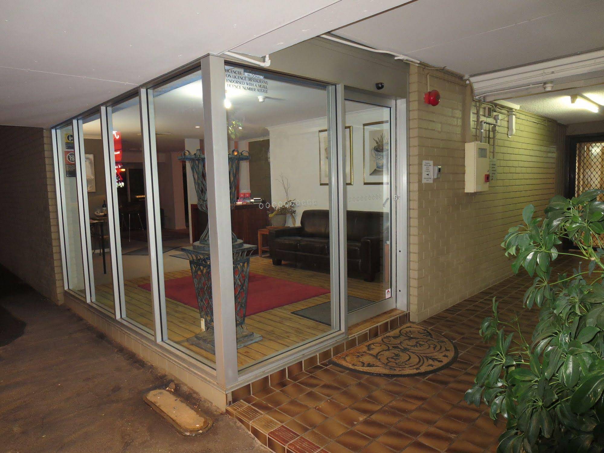 Orana Motel