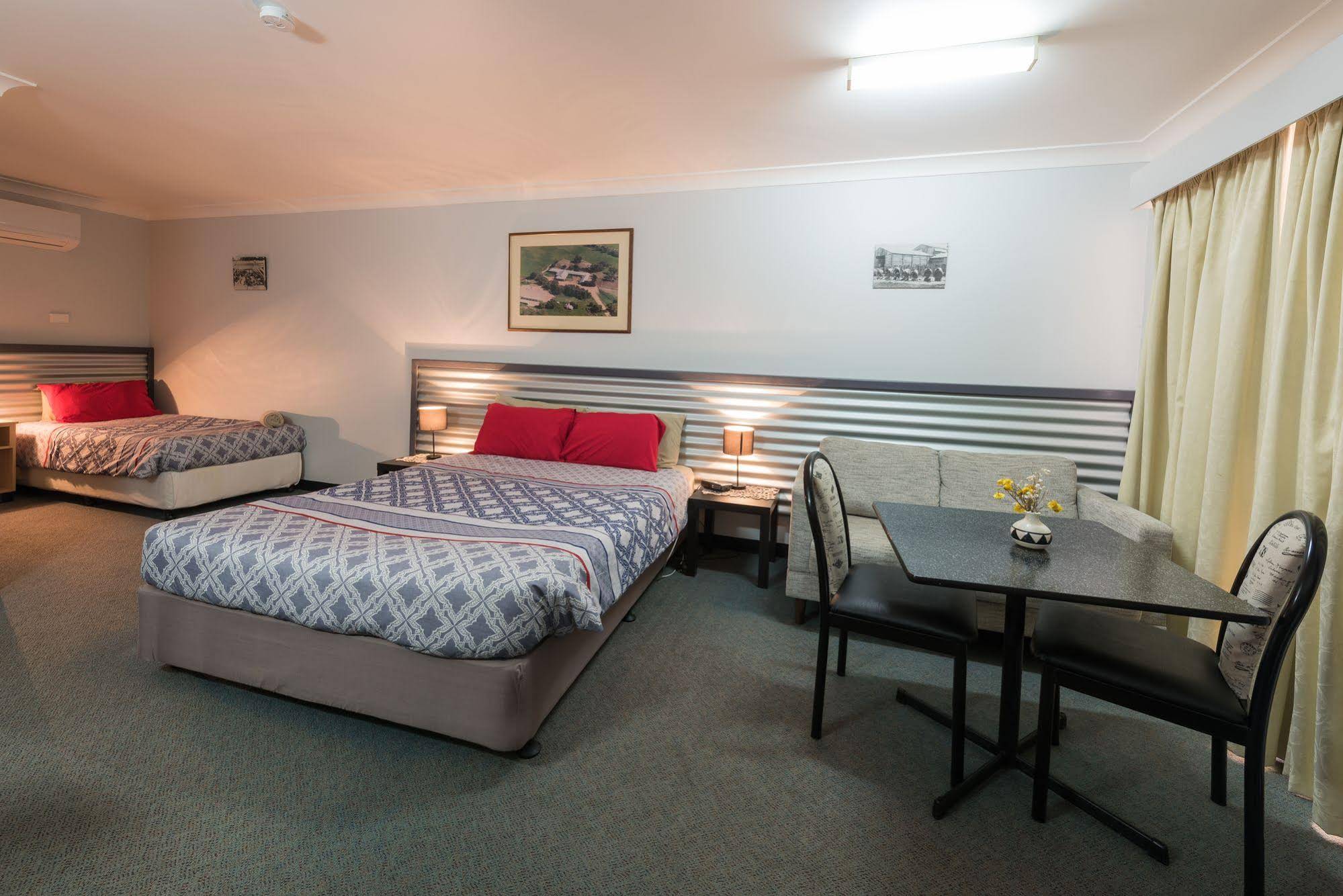 Shearing Shed Motor Inn