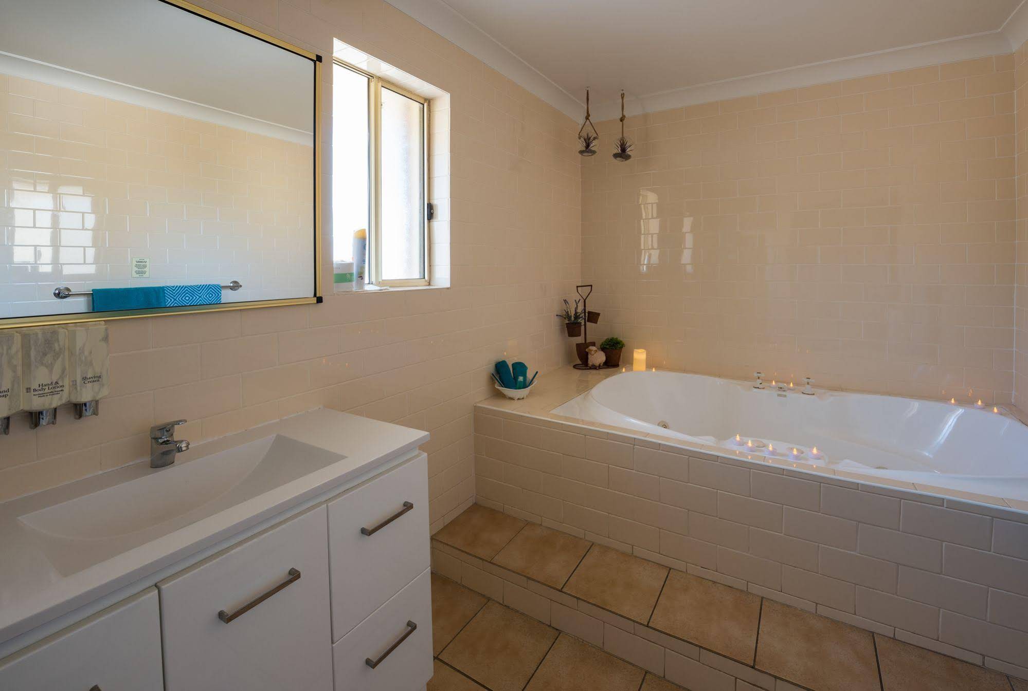 Shearing Shed Motor Inn