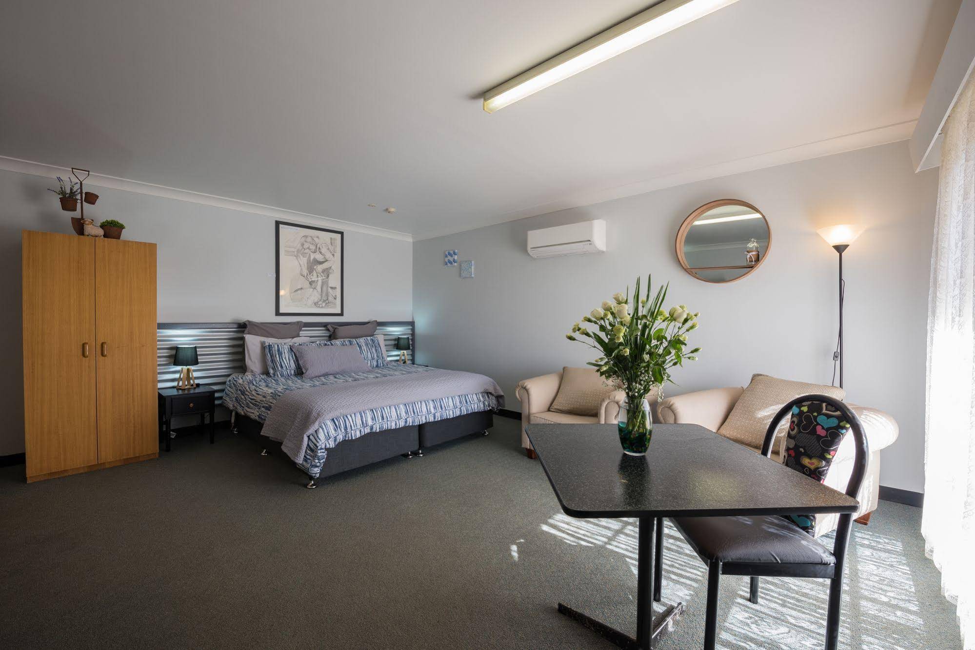Shearing Shed Motor Inn