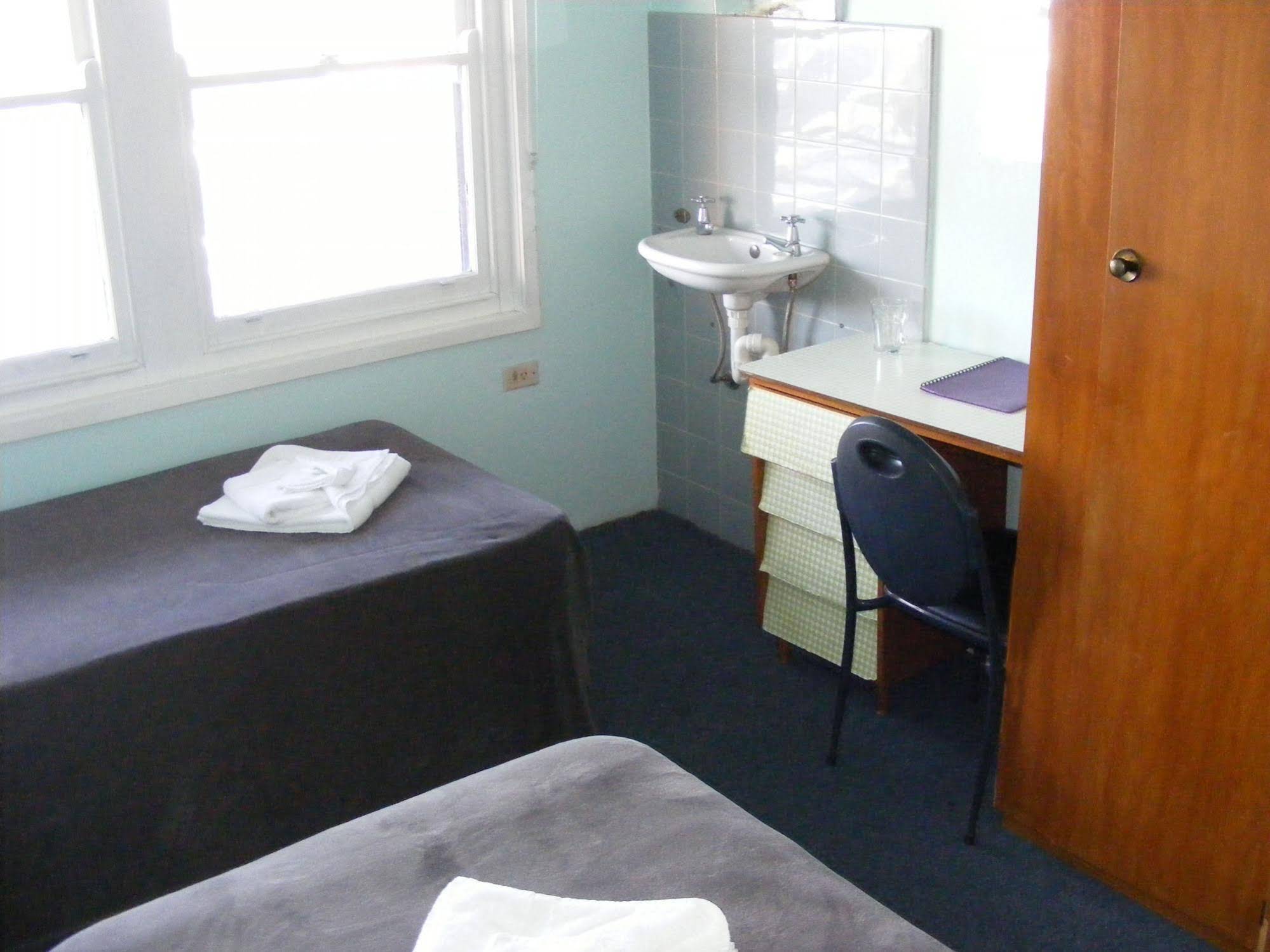 Hotel Illawong Evans Head