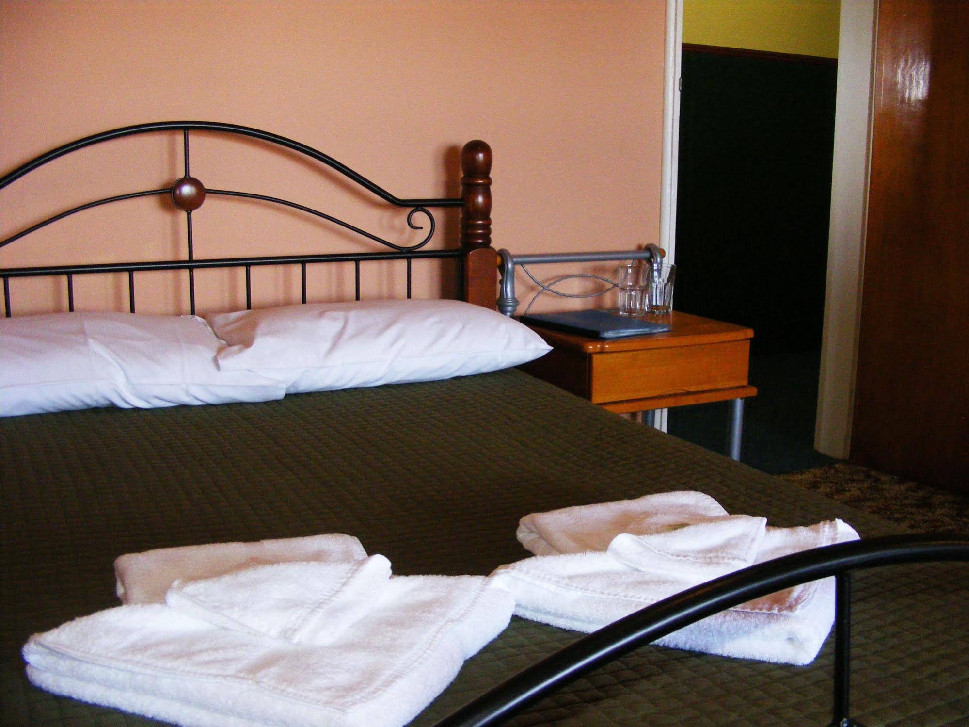 Hotel Illawong Evans Head