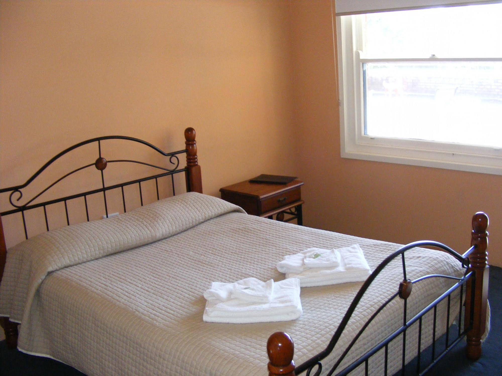 Hotel Illawong Evans Head