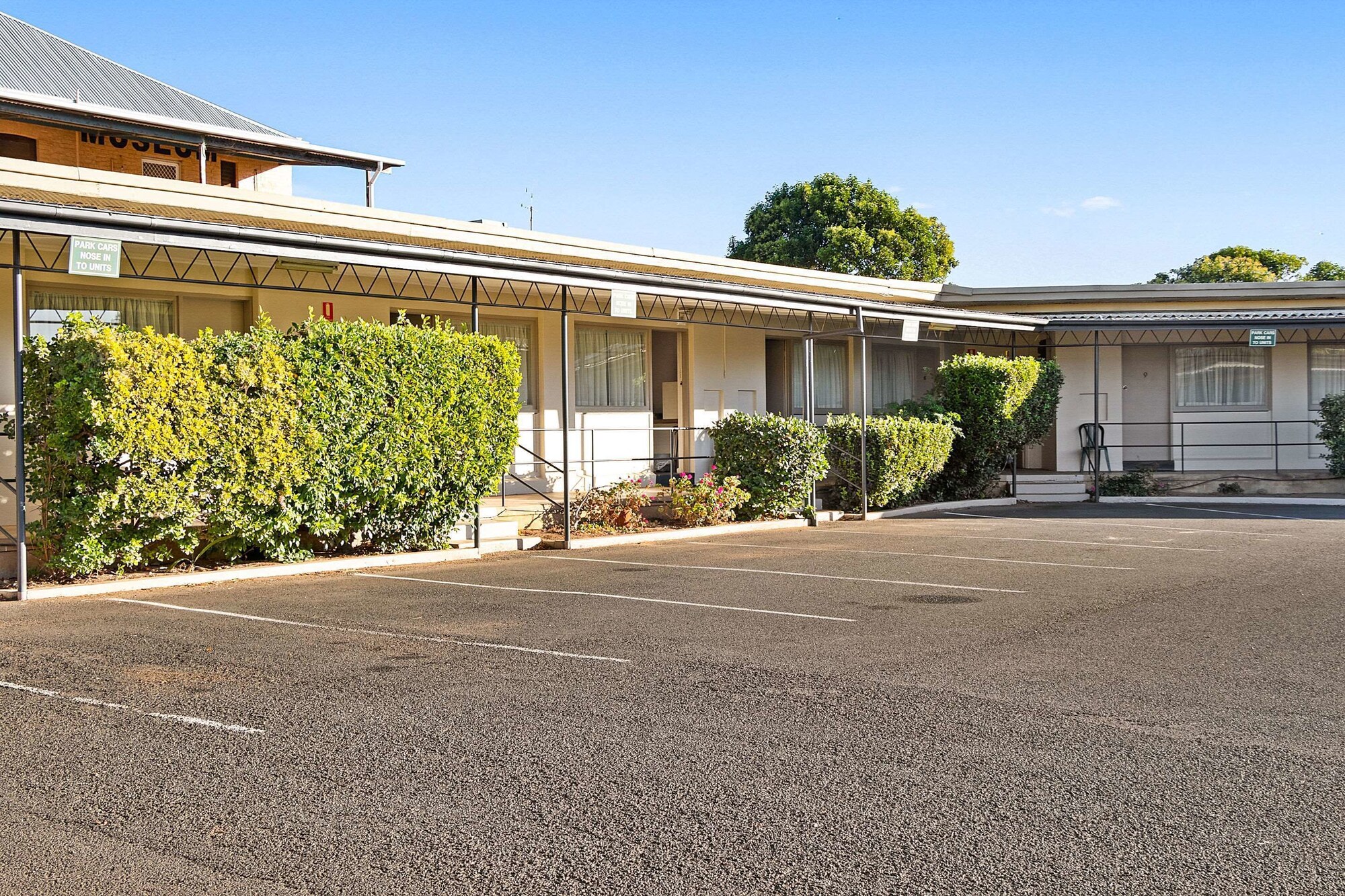 Econo Lodge Ben Hall Motor Inn