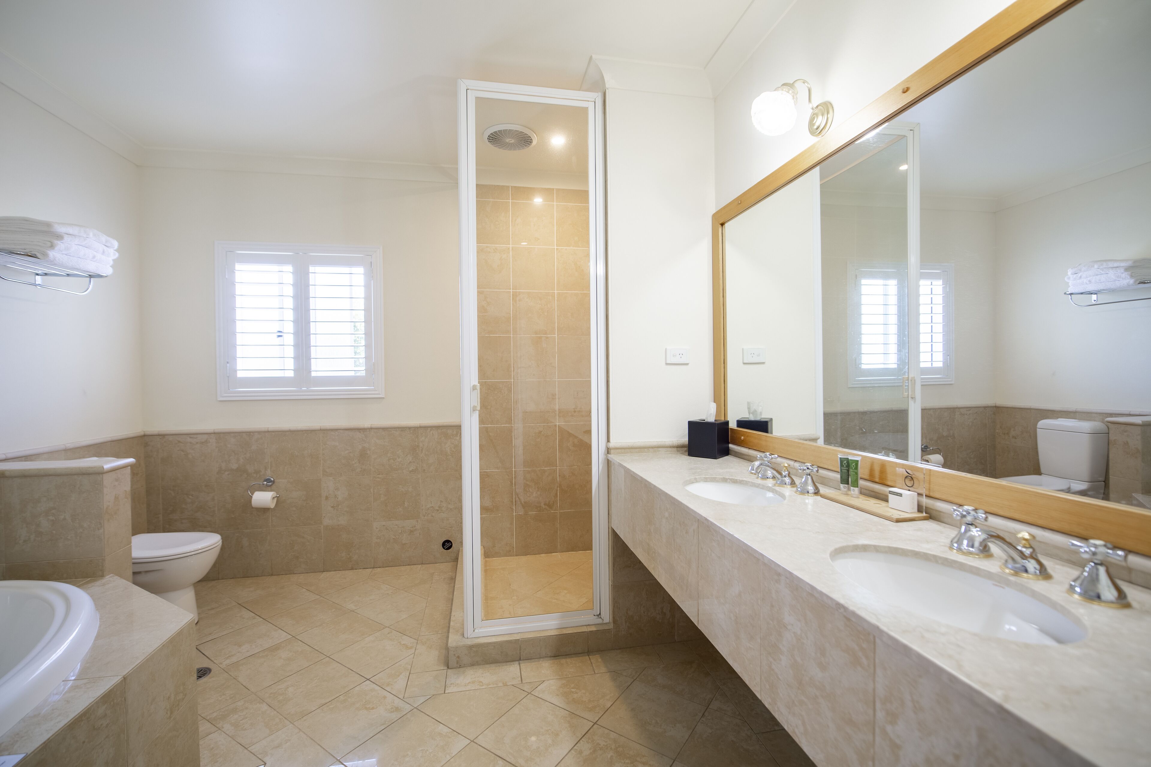 The Quarters - Ascend Hotel Collection