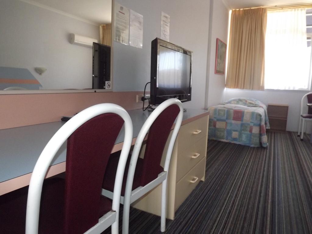 Golden Sands Motor Inn
