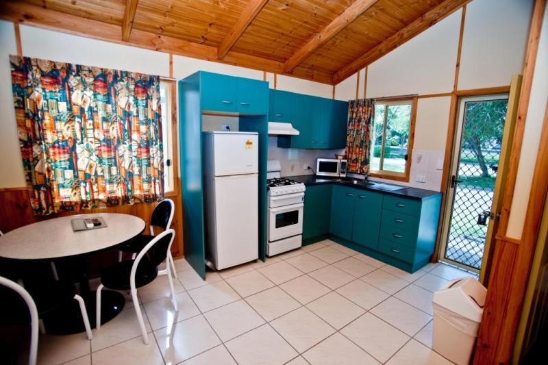 Lanis Holiday Island, Forster