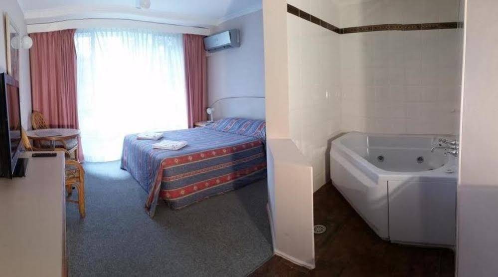 Forstay Motel