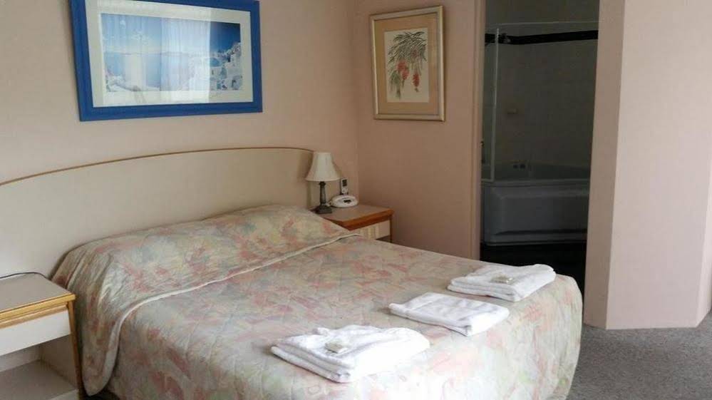 Forstay Motel
