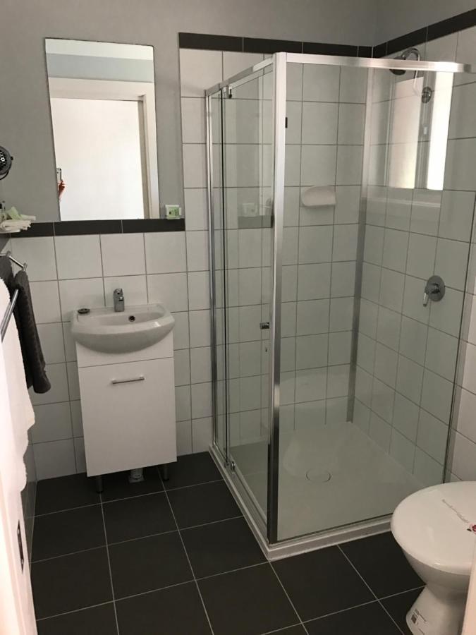 Castlereagh Motor Inn