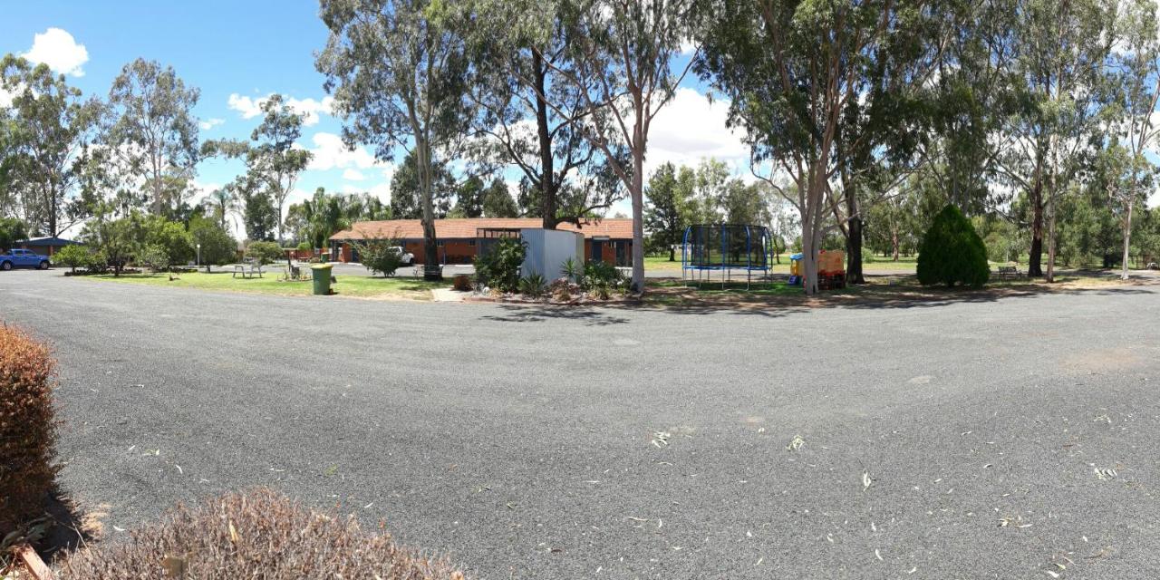 Castlereagh Motor Inn