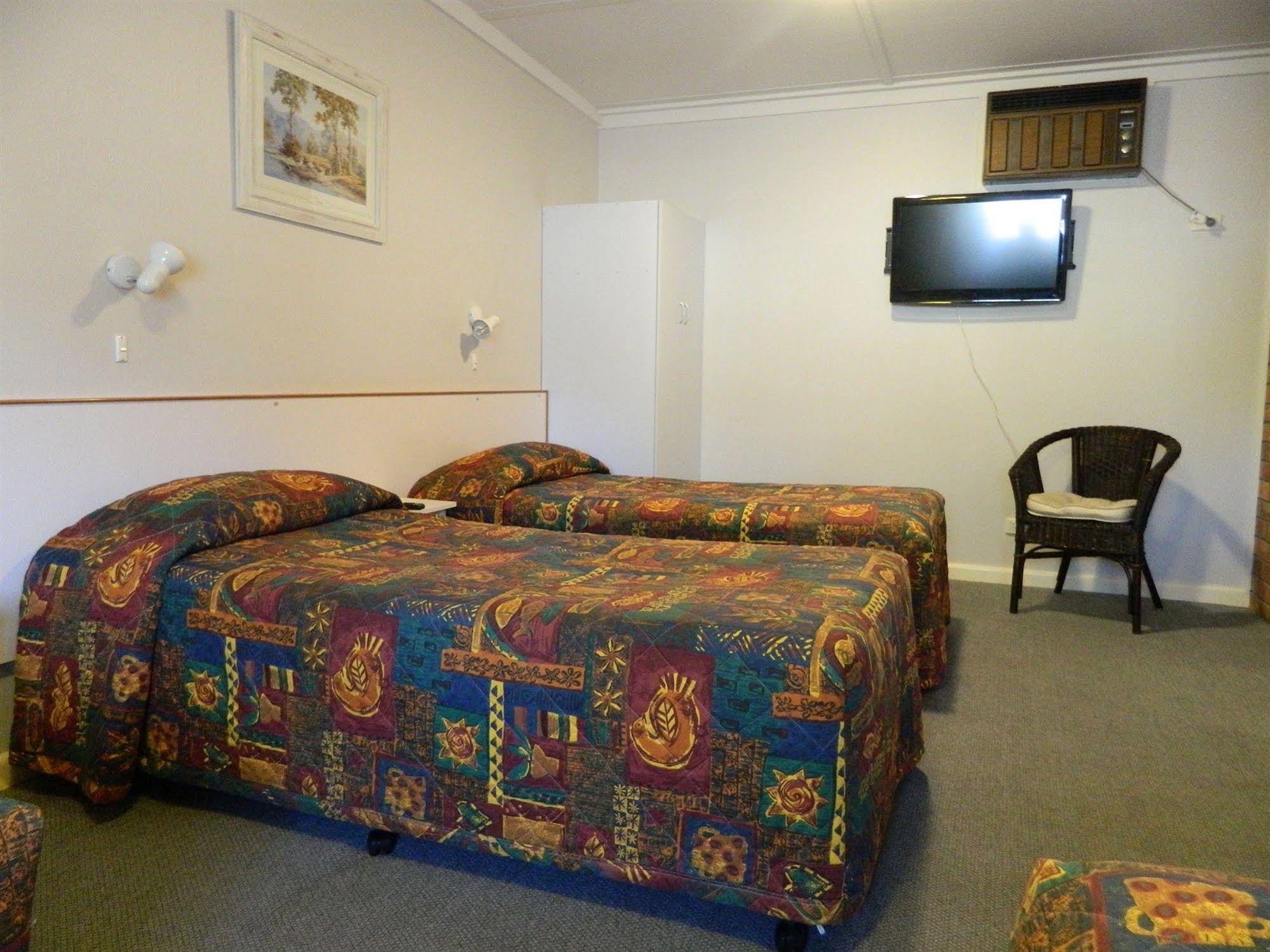 Orana Windmill Motel