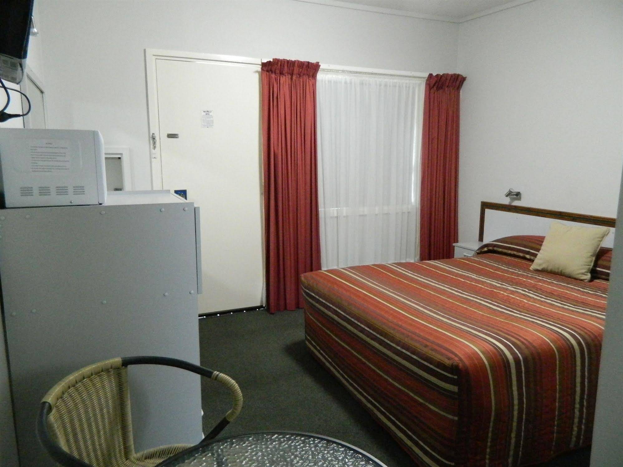 Orana Windmill Motel