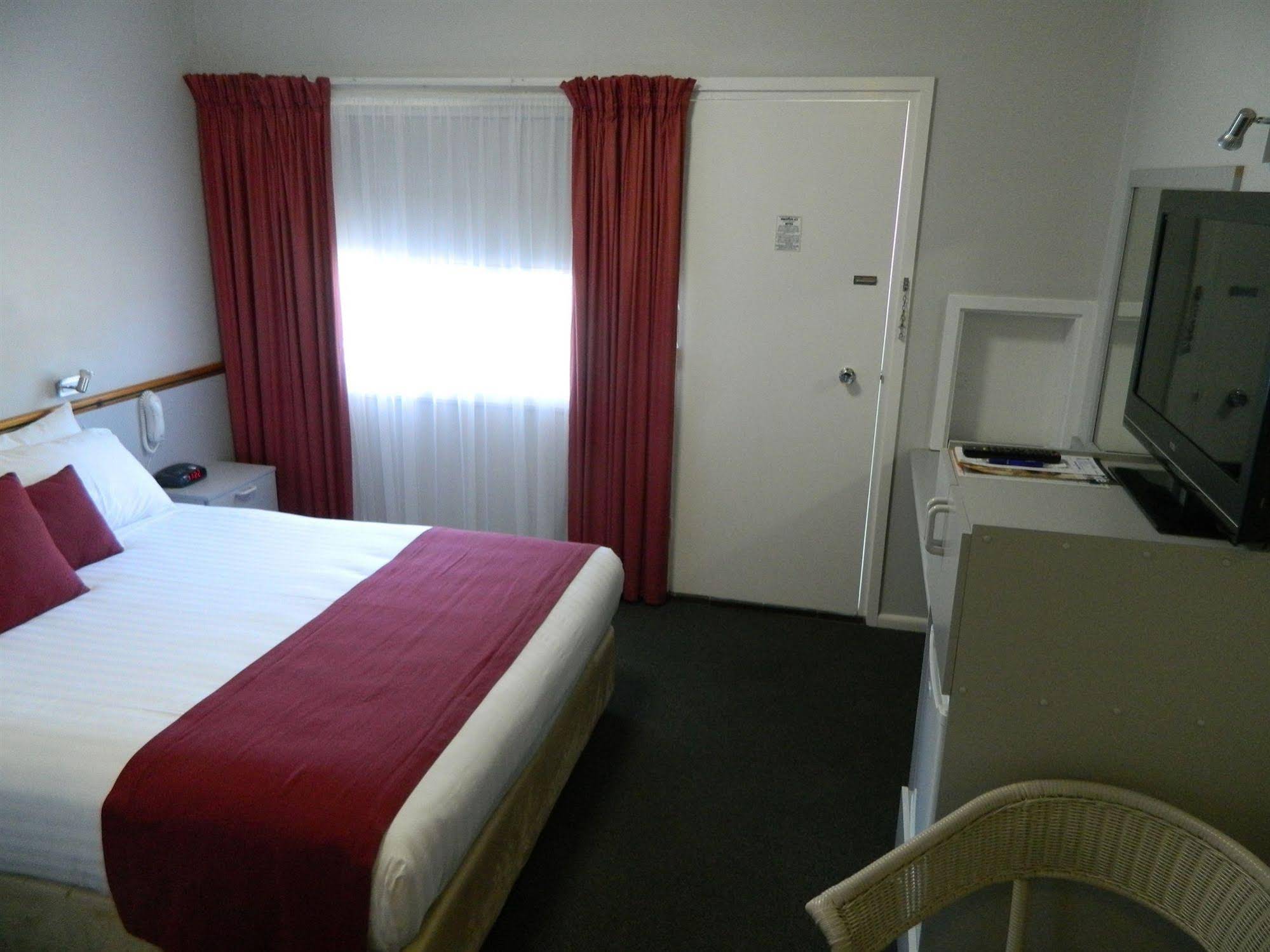 Orana Windmill Motel