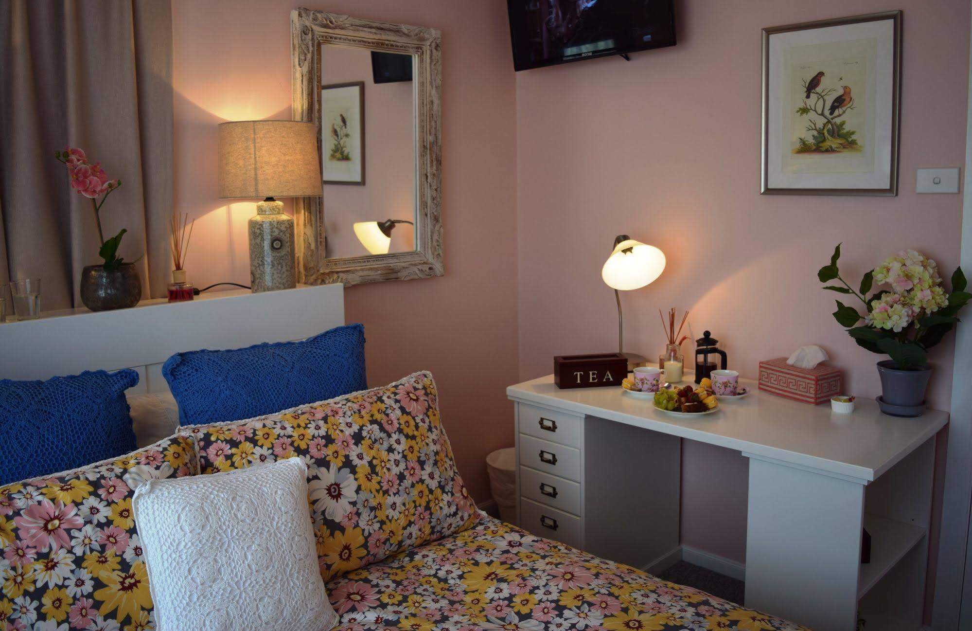 Cutmore Cottages-Bagala Bungalow