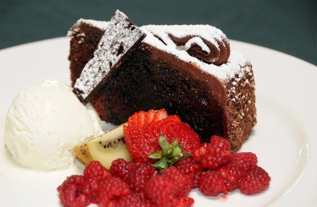 Buketts Way Motel and Restaurant