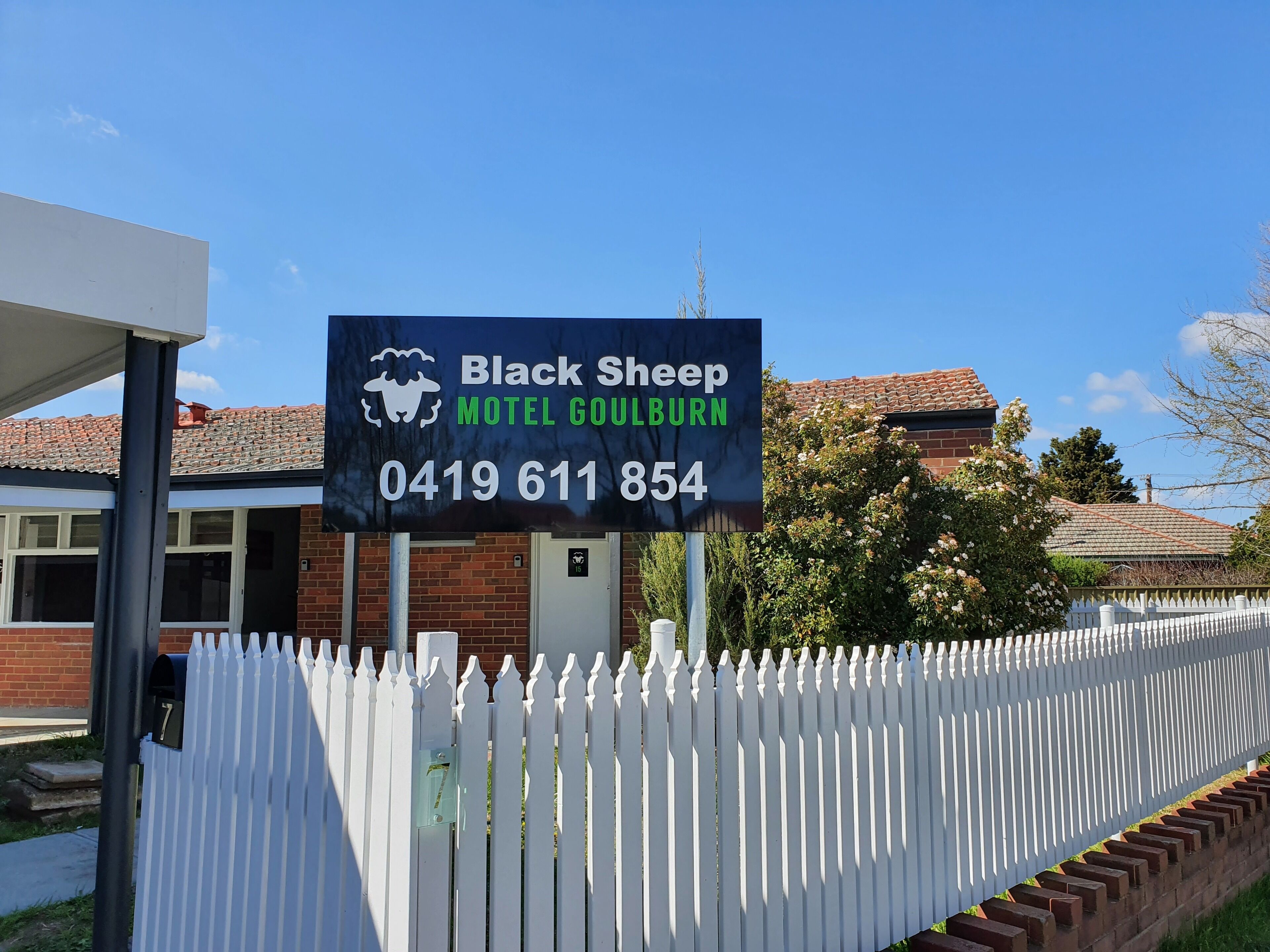Black Sheep Motel