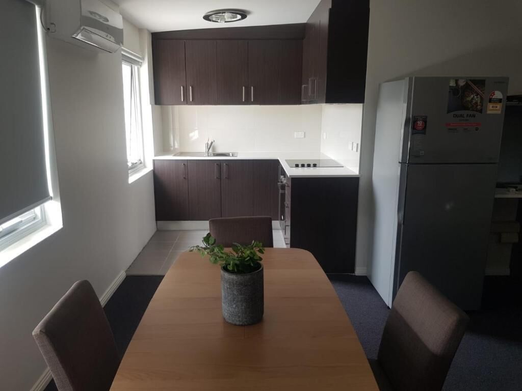 Carlton Suites