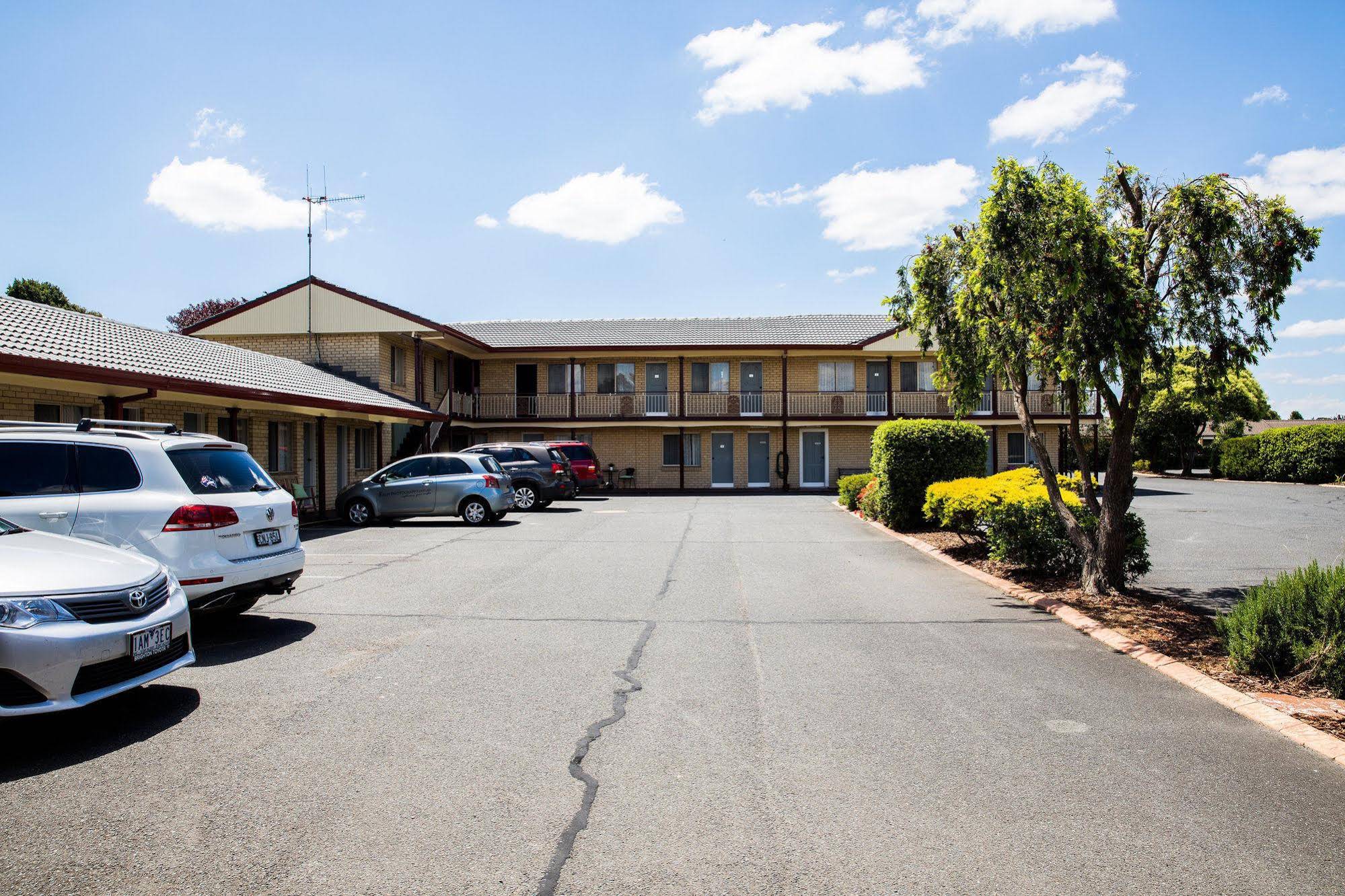 Lilac City Motor Inn