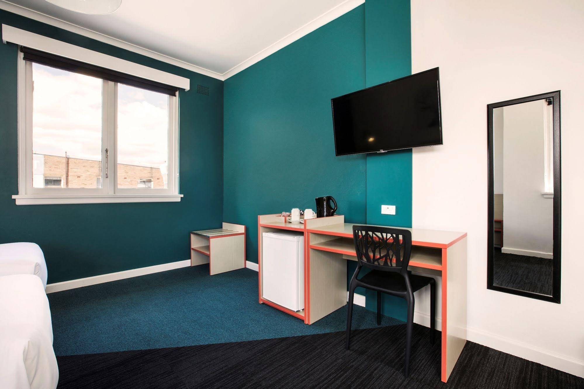 Greenacre Hotel