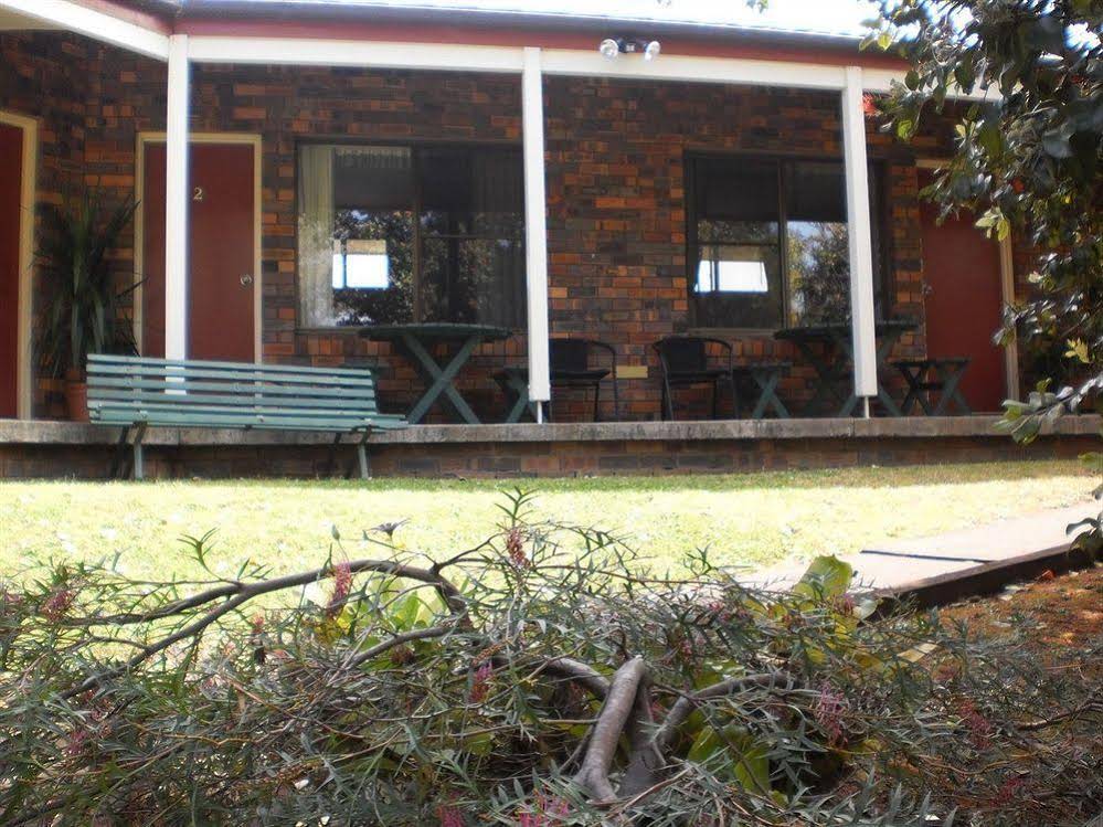 Anchor Bay Motel