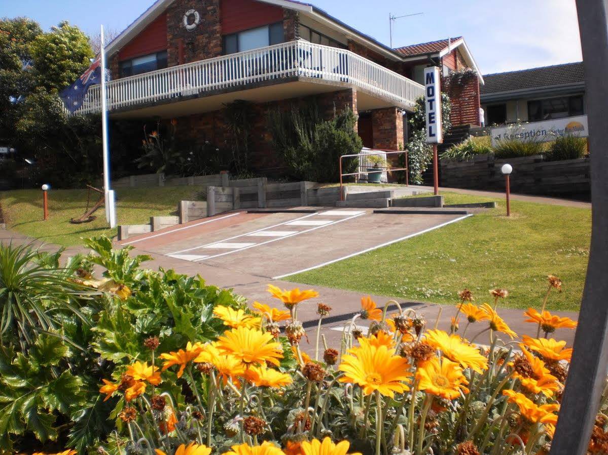 Anchor Bay Motel