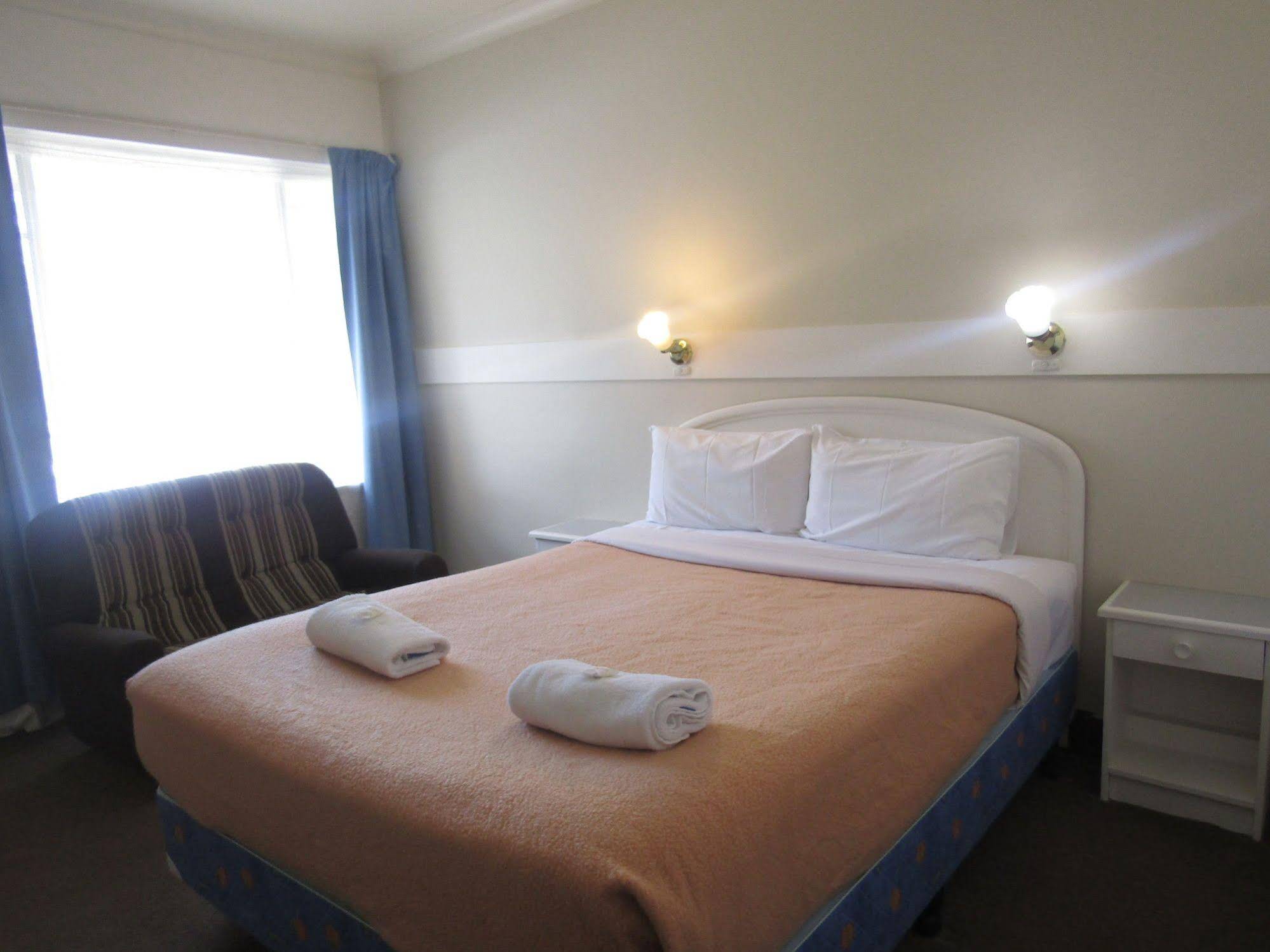 Allonville Motel