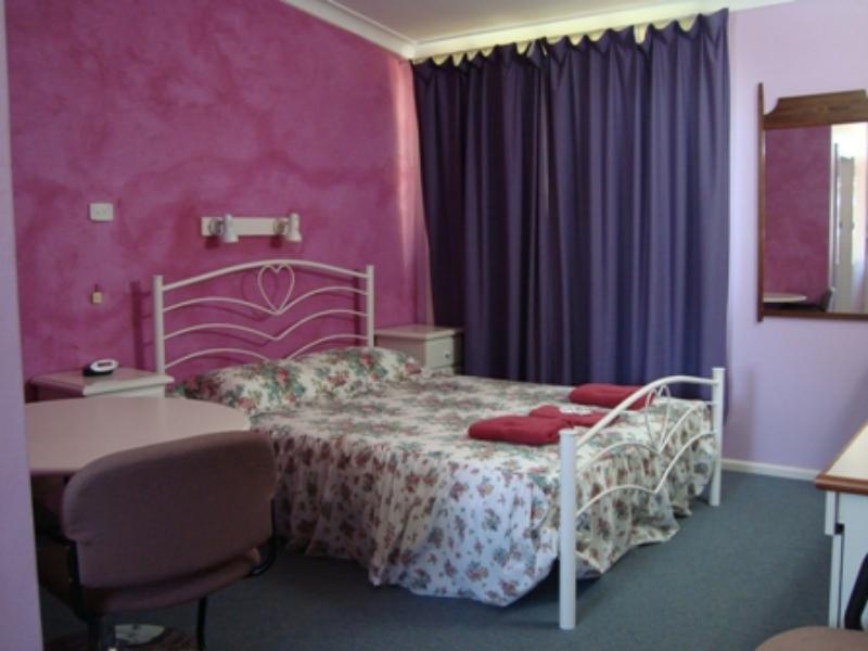 Bushmans Retreat Motor Inn