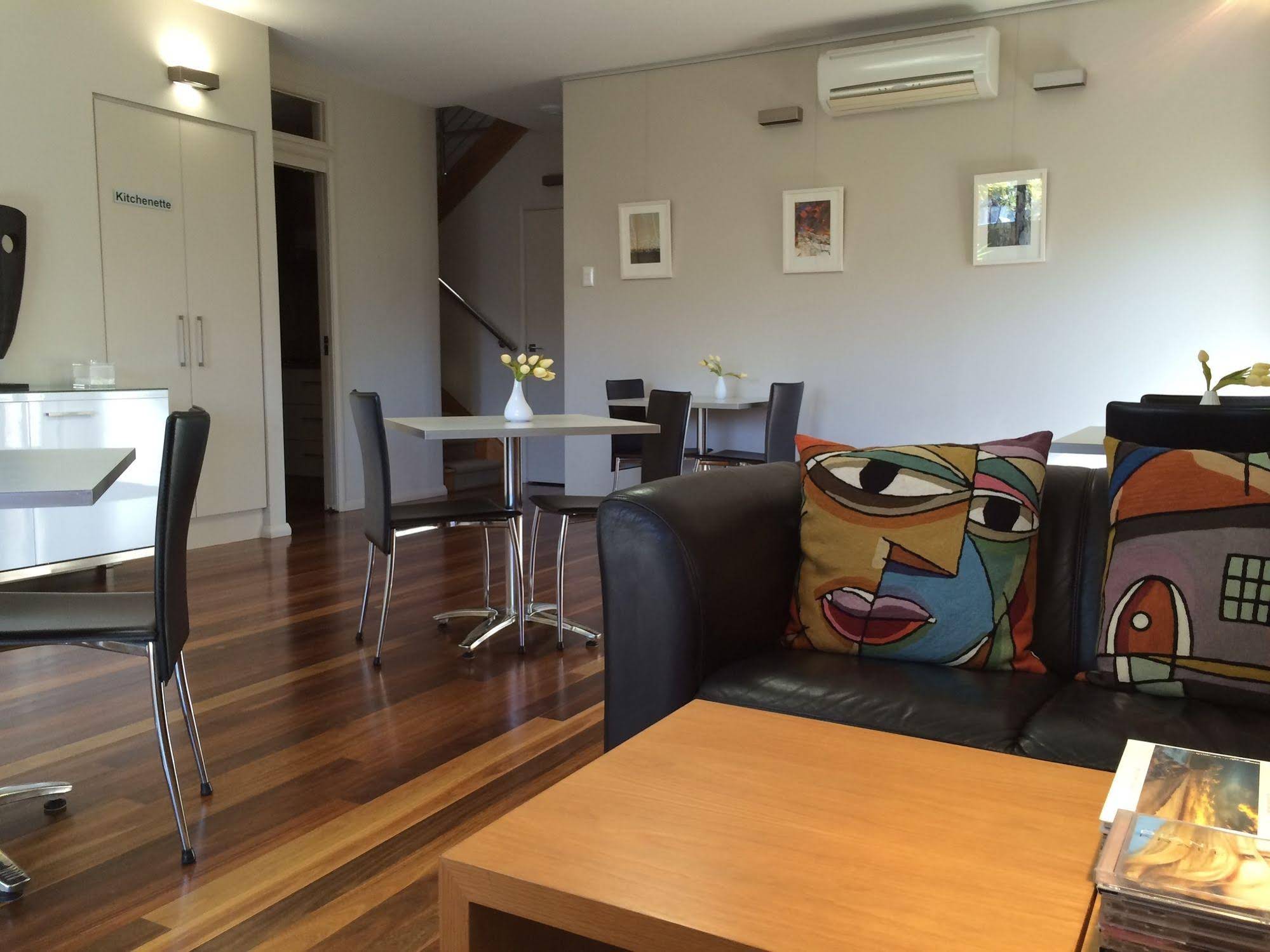 Chaucer Palms Boutique B&B