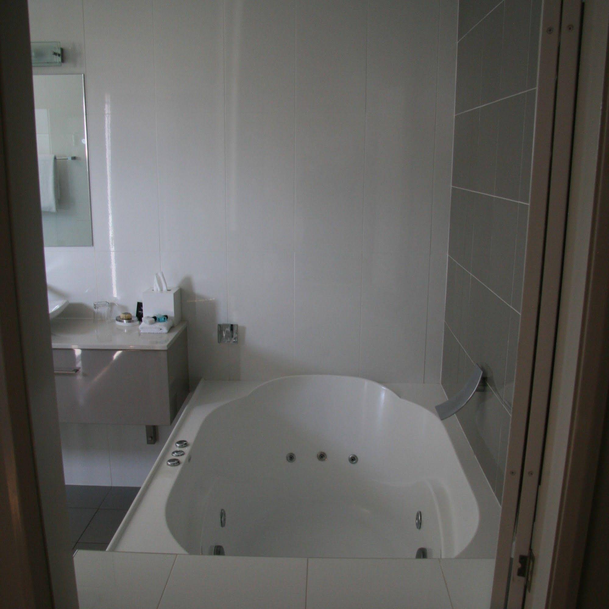Chaucer Palms Boutique B&B