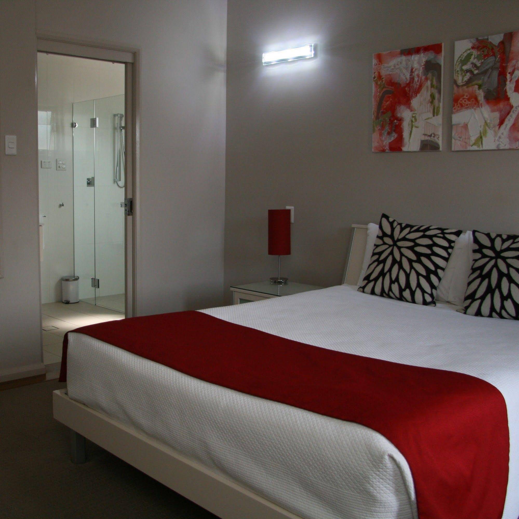 Chaucer Palms Boutique B&B