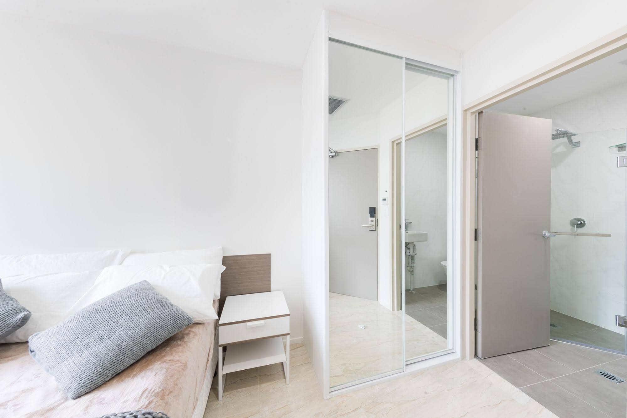 Dixon Residences