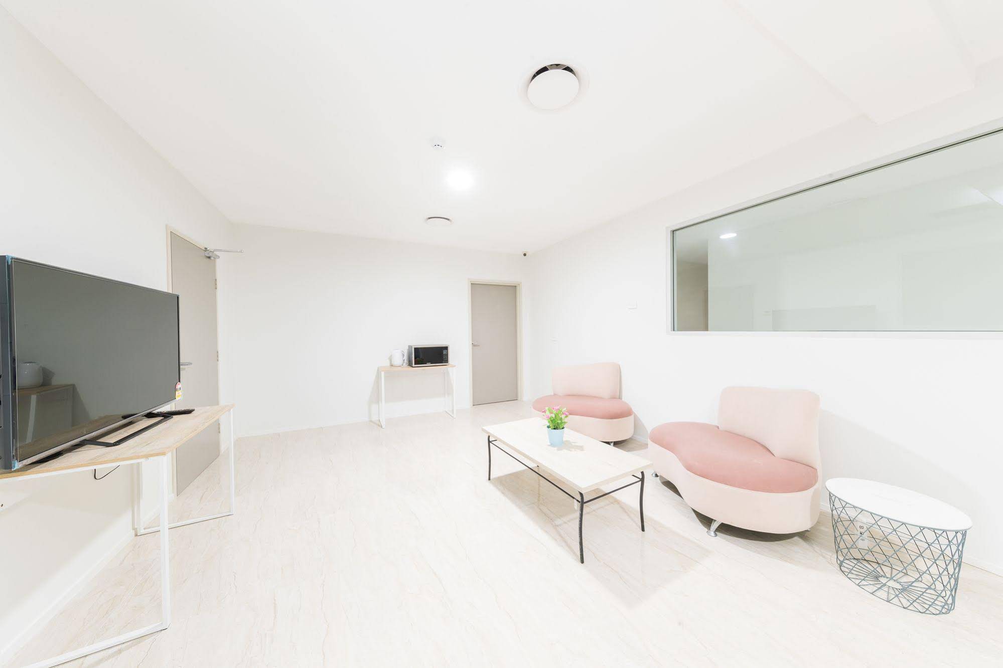 Dixon Residences