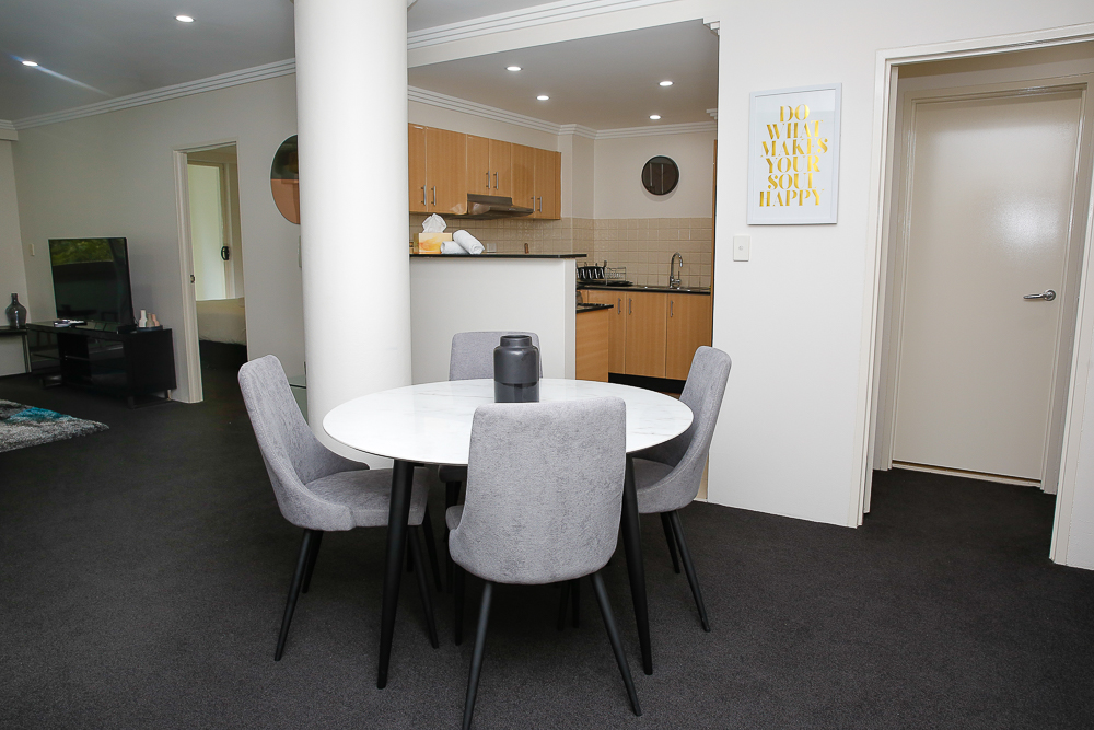 Liv Apartments