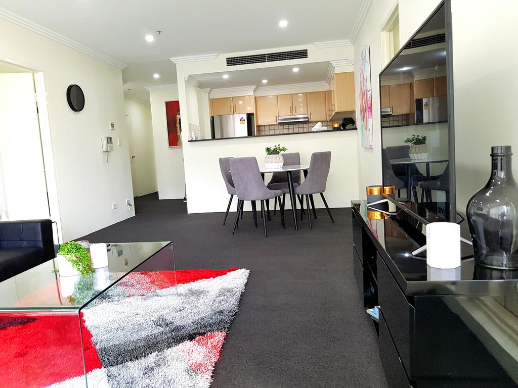Liv Apartments