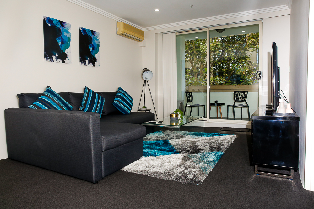 Liv Apartments