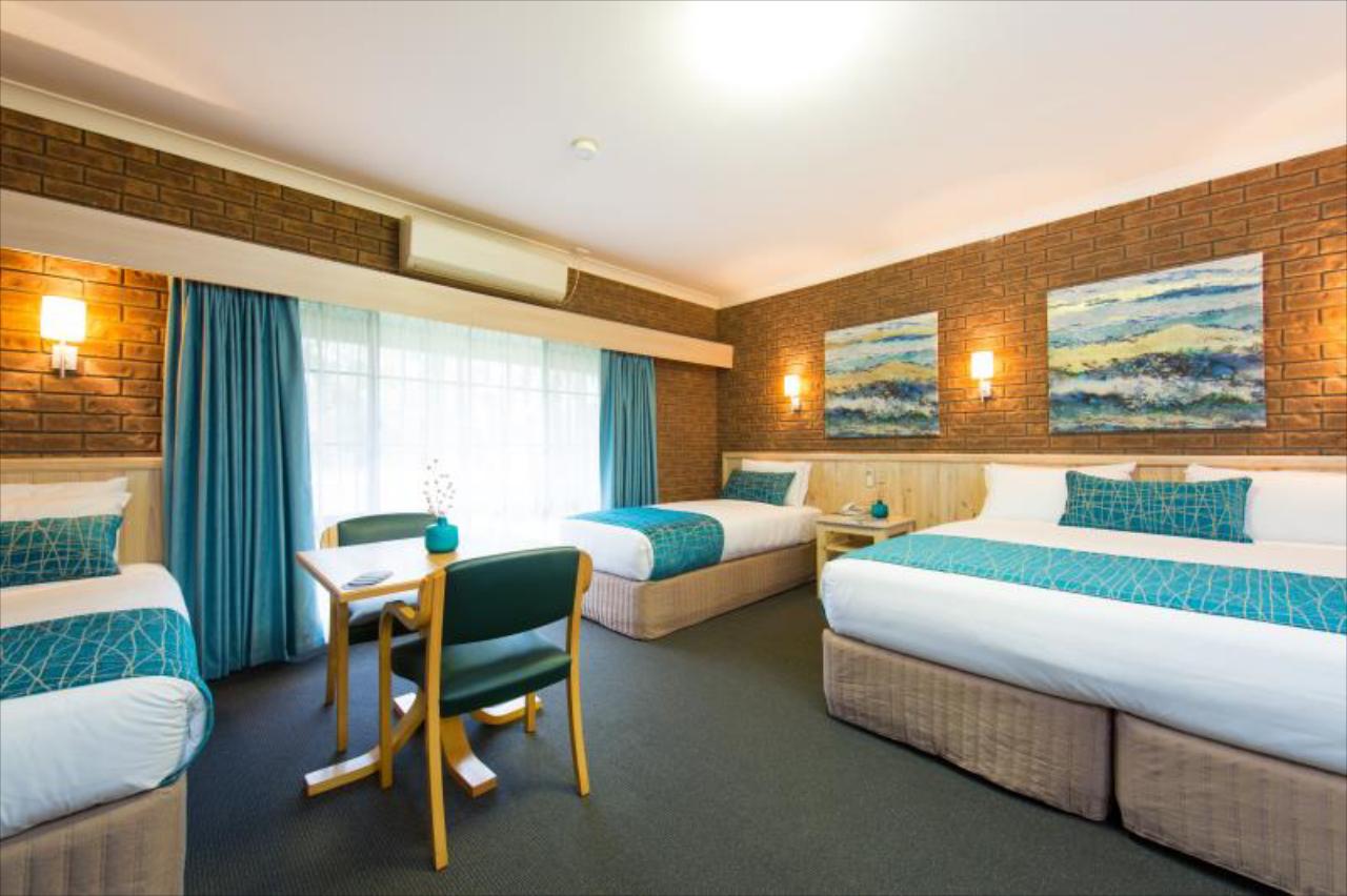 Howlong Golf Resort