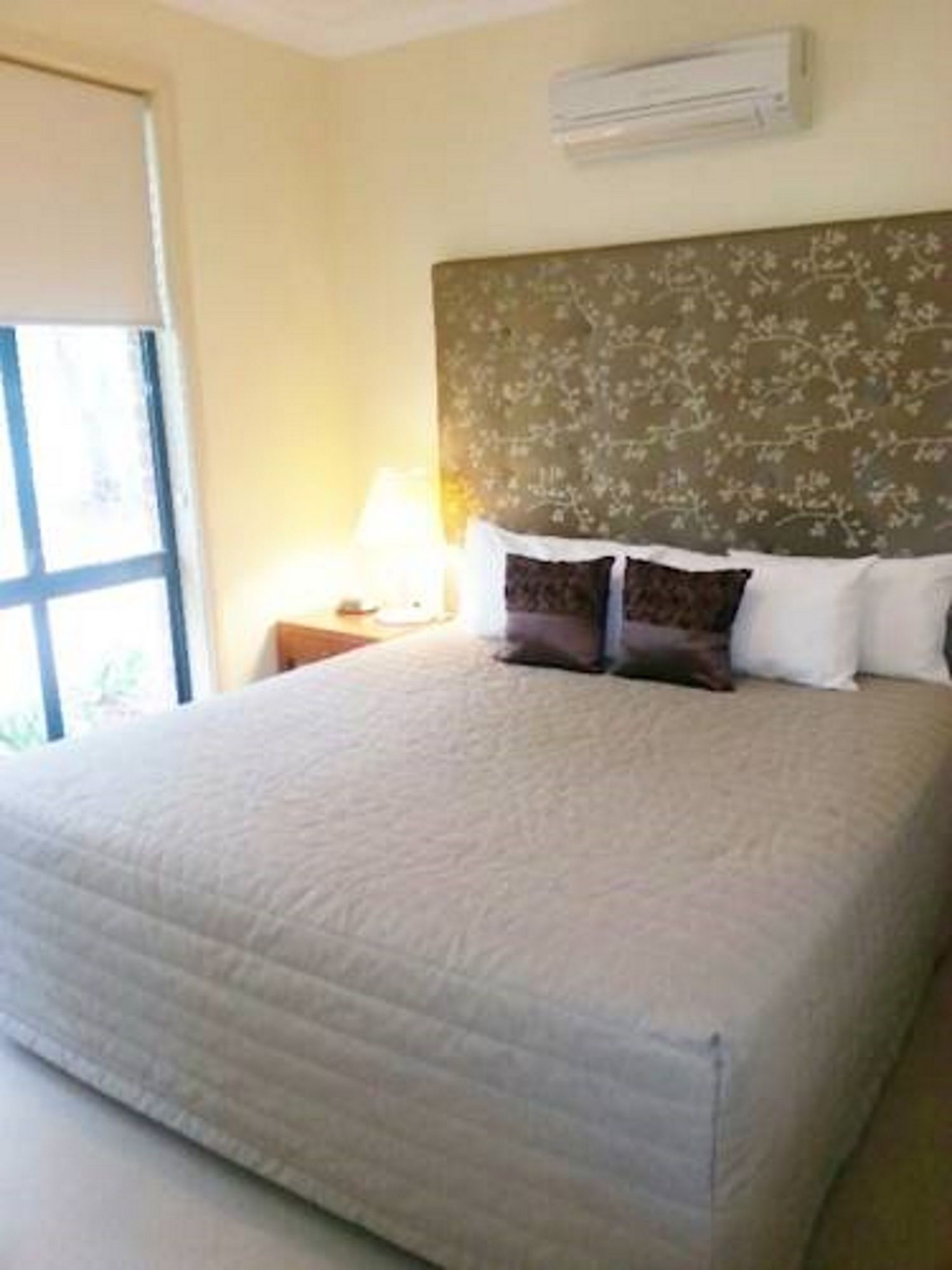 Potters Hotel & Brewery