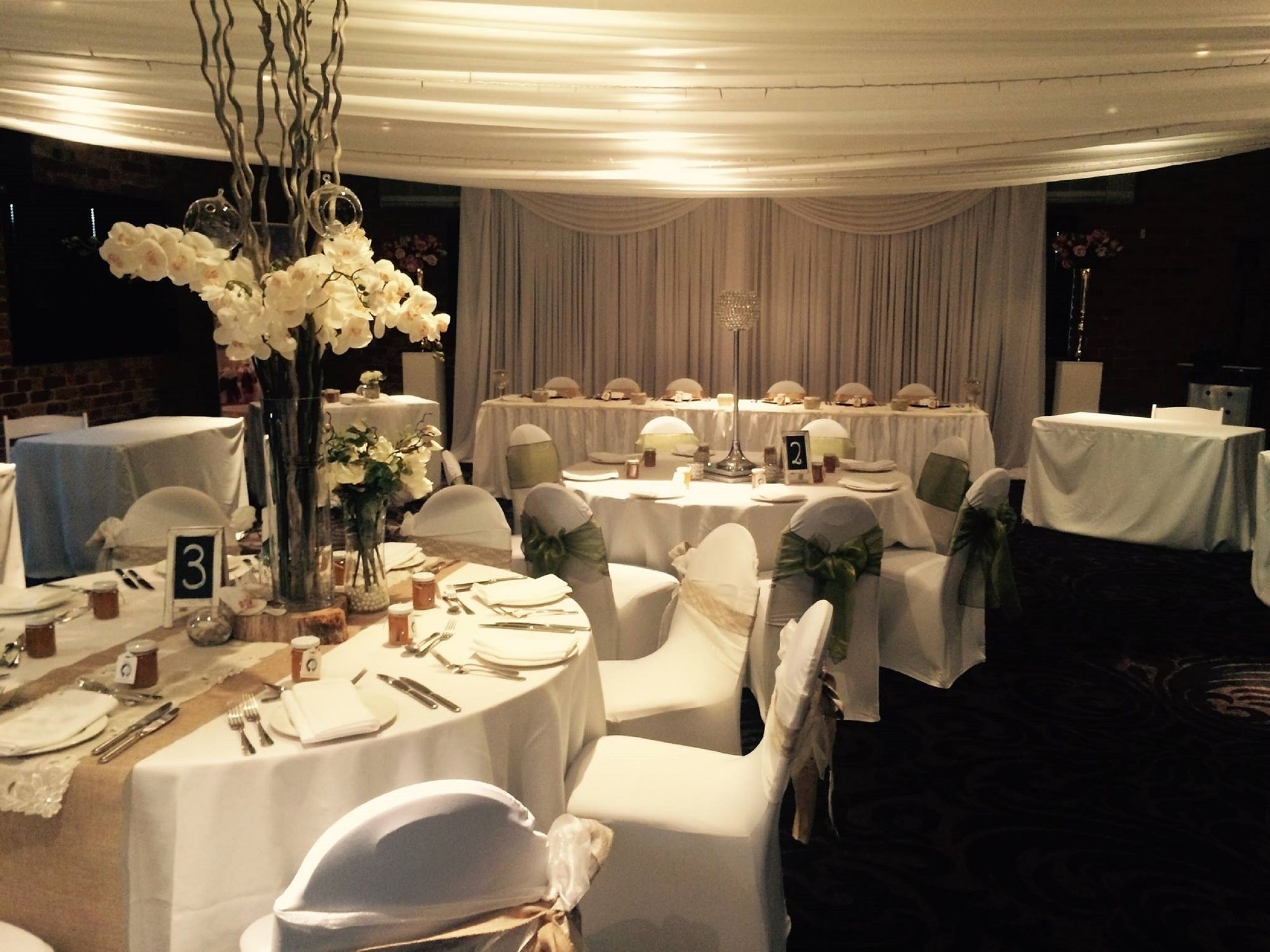 Potters Hotel & Brewery