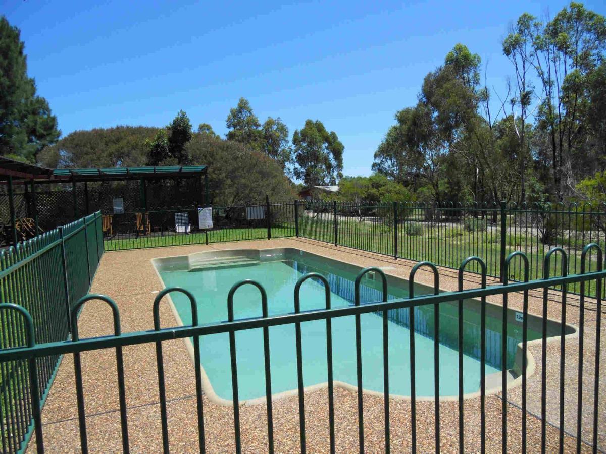 Twin Trees Country Cottages