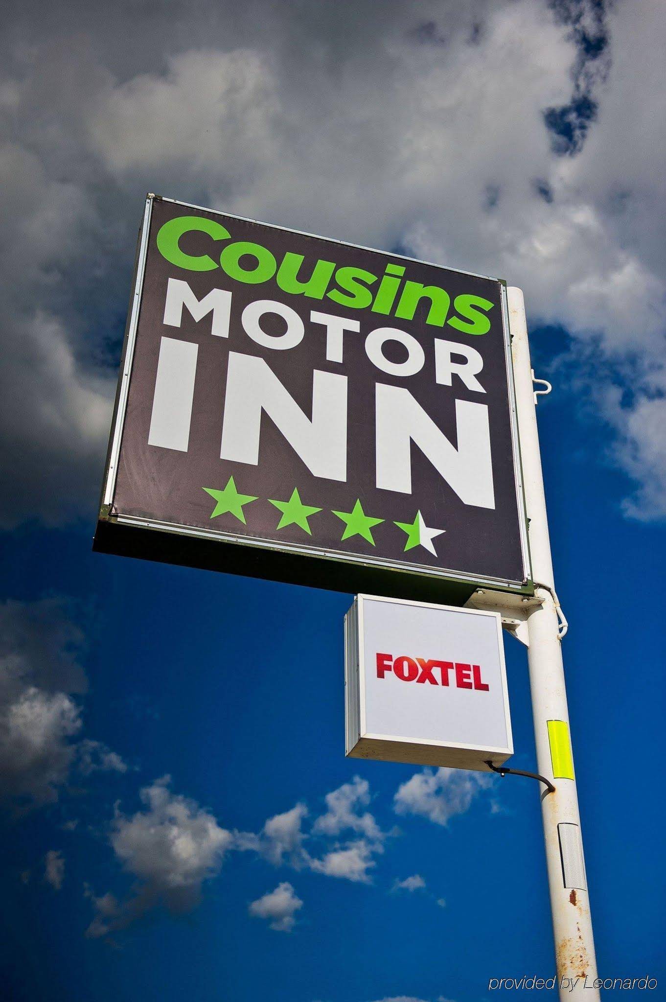 Cousins Motor Inn